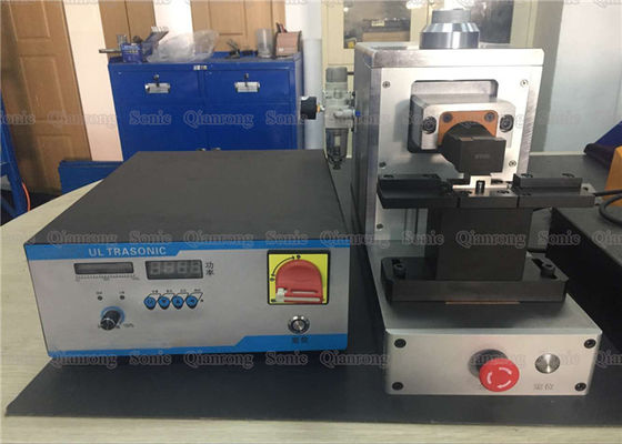 구리 맨끝 및 철사 0.05를 위한 380V 금속 초음파 납땜 용접 - 0.9Mpa