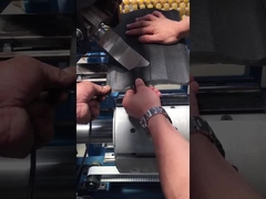 교체 블레이드와 함께 높은 주파수 휴대 초음파 케이크 절단 기계